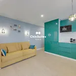 Bastille Chicsuites