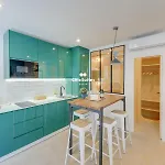 Bastille Chicsuites *