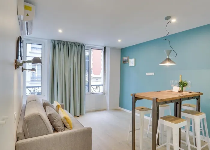 Bastille Chicsuites Париж