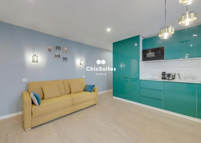 Bastille Chicsuites