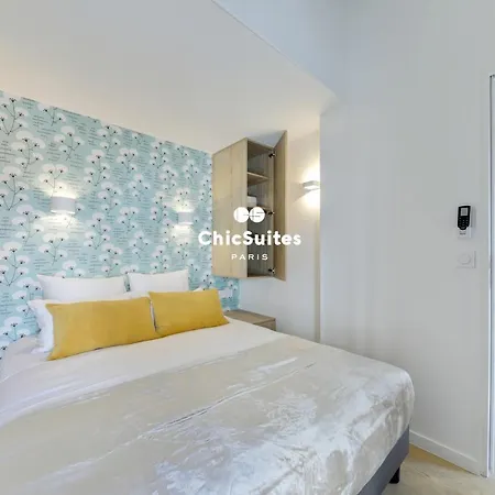 Bastille Chicsuites *