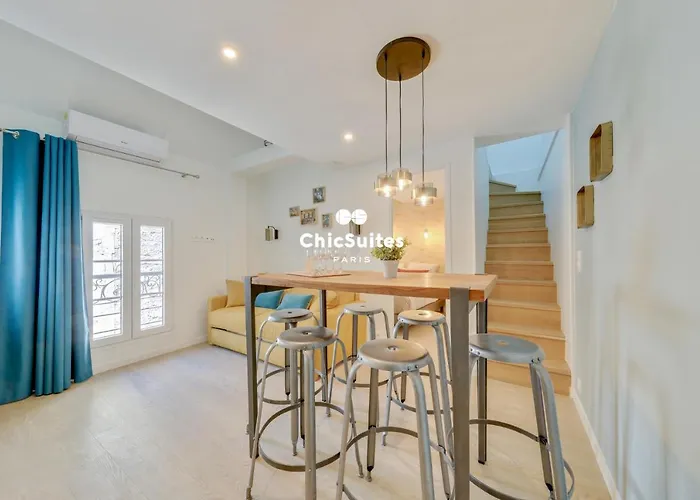 Bastille Chicsuites Apartman *