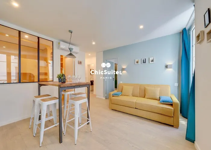 Bastille Chicsuites Apartman